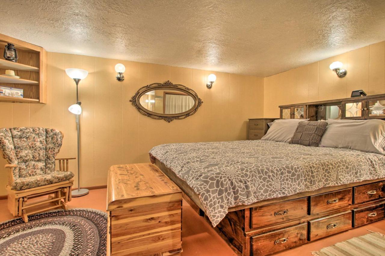 Cozy Home With Hot Tub Half Mi To Salmon River! Exterior foto